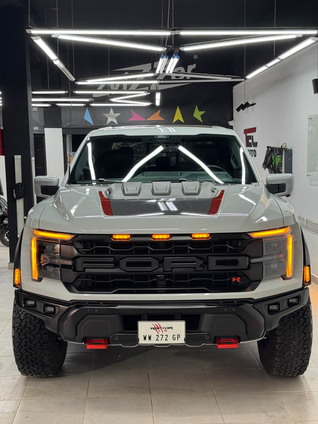 Ford Raptor R